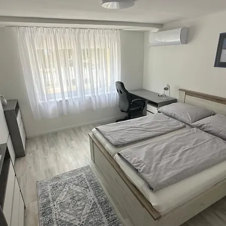 Acs Vendeghaz 度假居