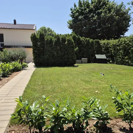 Acs Vendeghaz 度假居 *